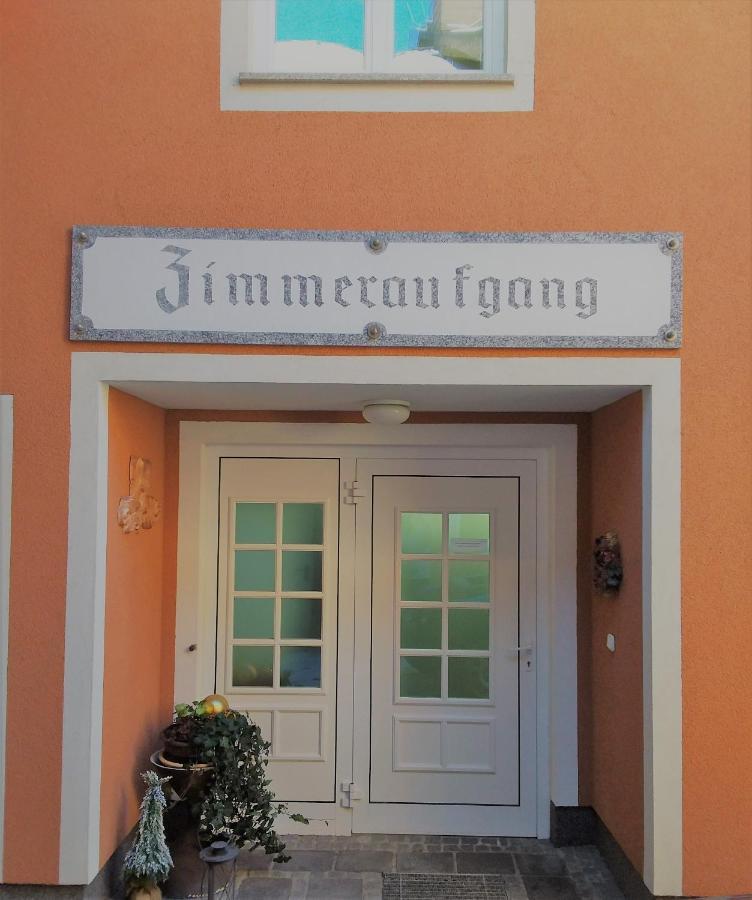 Gasthof Thuenauer Offenhausen Zewnętrze zdjęcie
